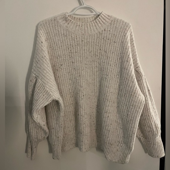 Cream knit sweater - Picture 3 of 3